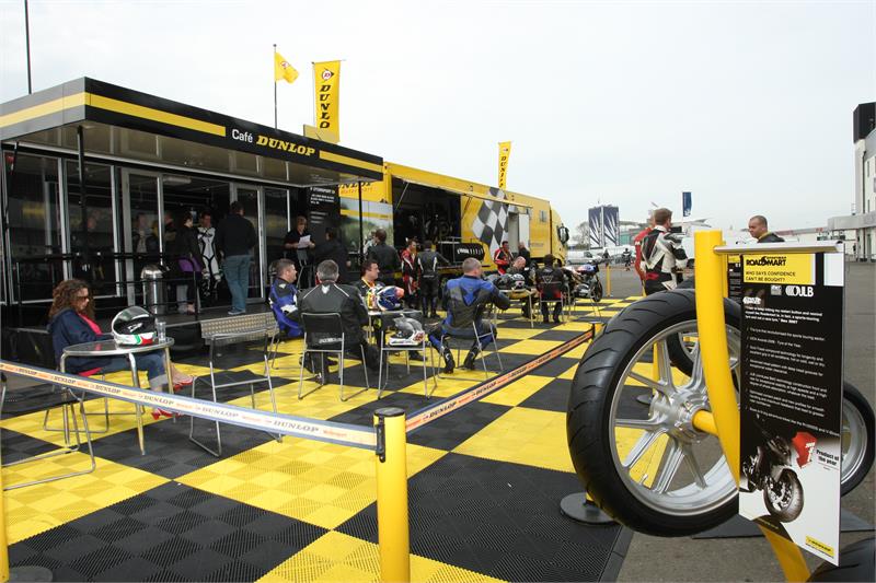 Dunlop Silverstone Day