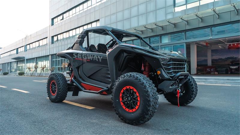 Segway Super Villain - street front three-quarters on