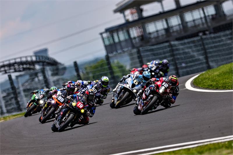 Suzuka Gregg qualifying